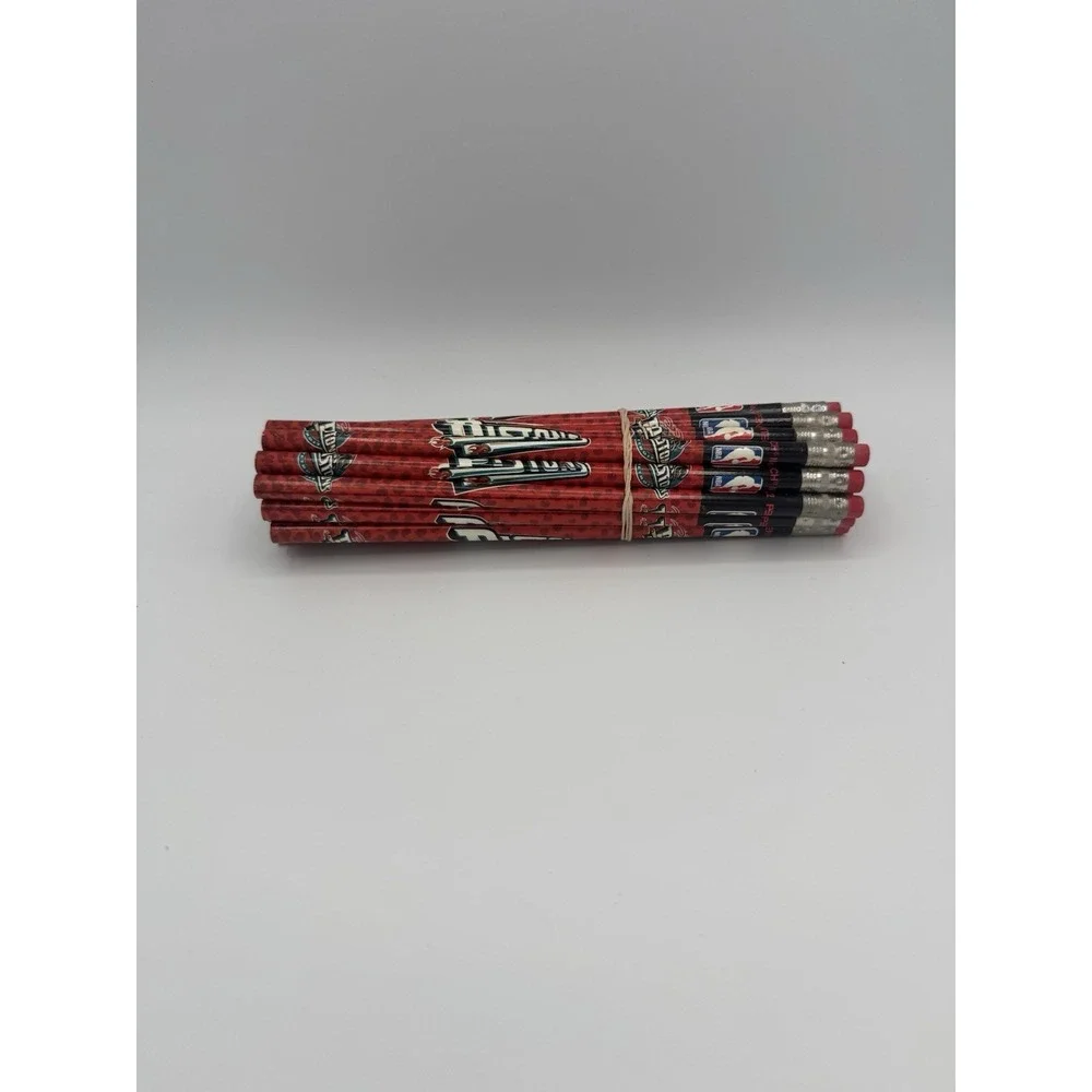 24‎ Vintage Pentech 90's NBA No. 2 Pencils Pistons